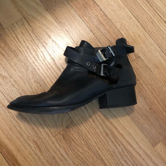 Jeffrey Campbell Everly booties (size 7) - Picture 7 of 10